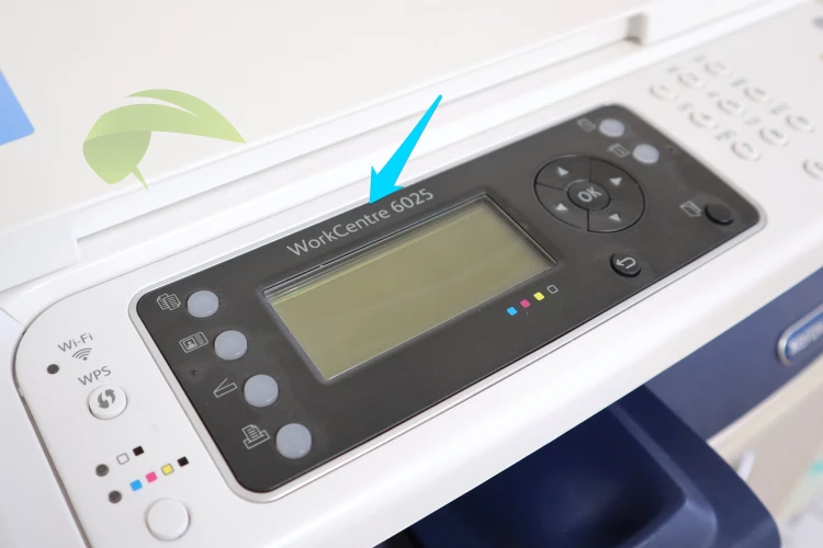 Umiestnenie názvu modelu na tlačiarni Xerox WorkCentre 6025