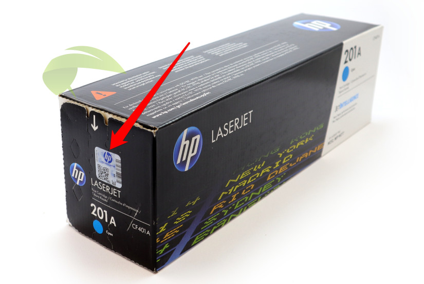 Originálny toner do tlačiarne HP s hologramom na krabici.