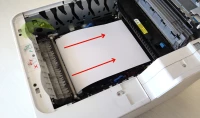 20 hlásení tlačiarní OKI súvisiacich s papierom a ich riešenie